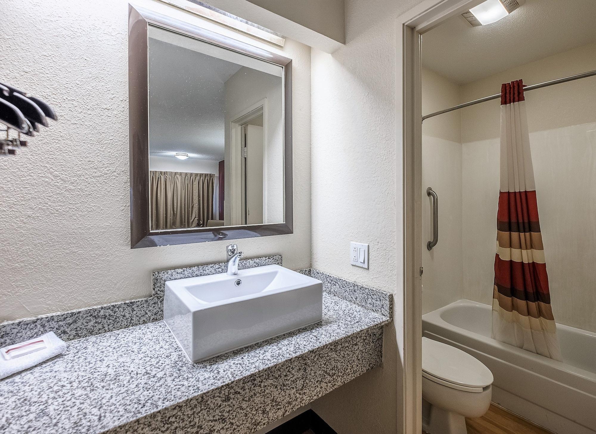 Red Roof Inn Columbus East- Reynoldsburg Brice Extérieur photo